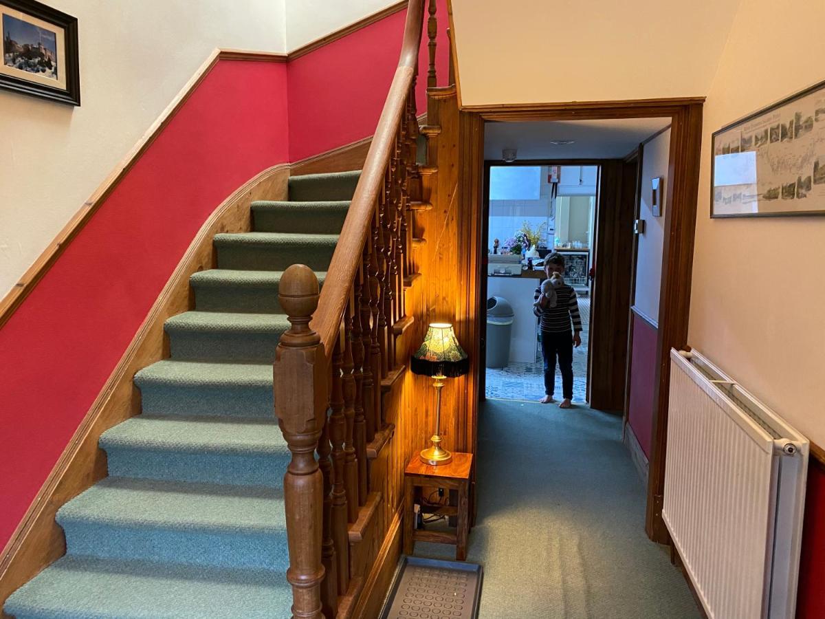Glenan Lodge Self Catering Tomatin Eksteriør bilde